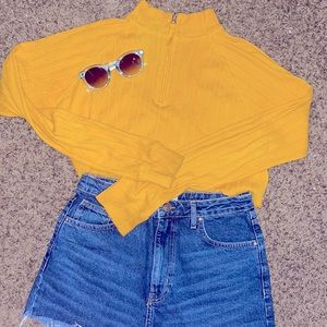 Quarter Zipper Cropped Long Sleeve